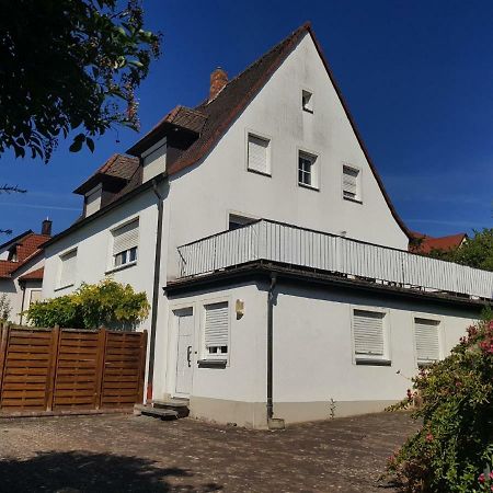 Апартаменты Weingut Knauer Деттельбах Экстерьер фото